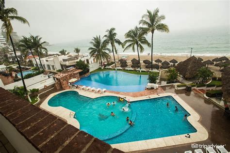 tropicana hotel review.